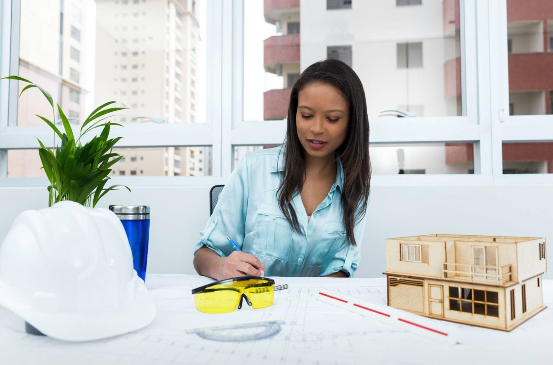 Comparison of off-plan property and ready property investment options in Lagos real estate market